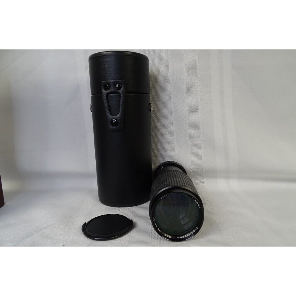 Rokinon Lens MC 1:4.5-4.8 f=80-250mm Lens w/ Case